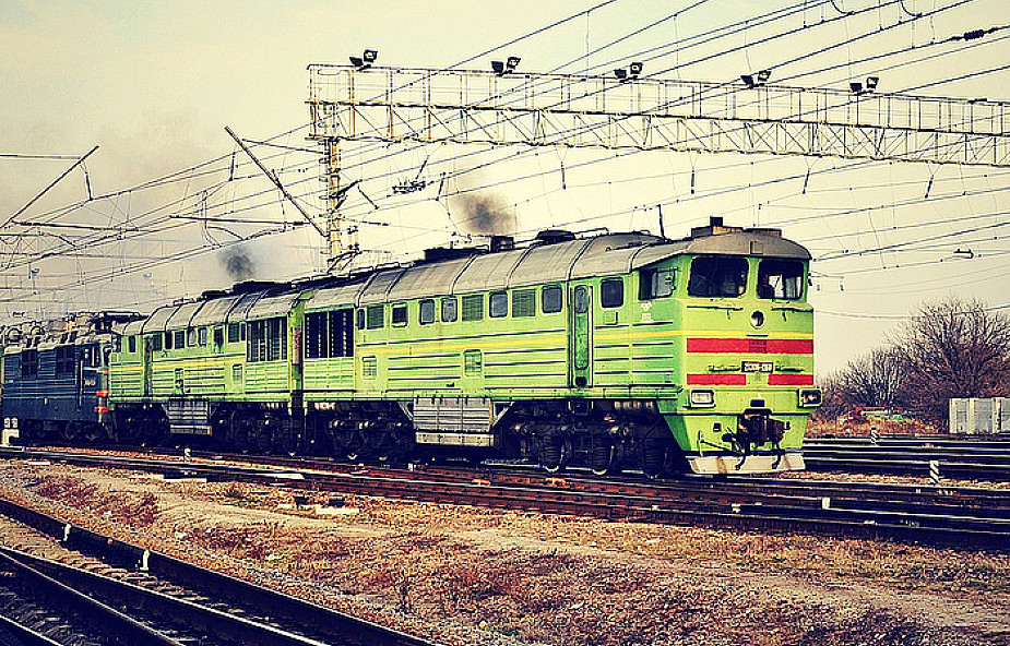 Ukraina: kolej wstrzymuje pociągi na Krym