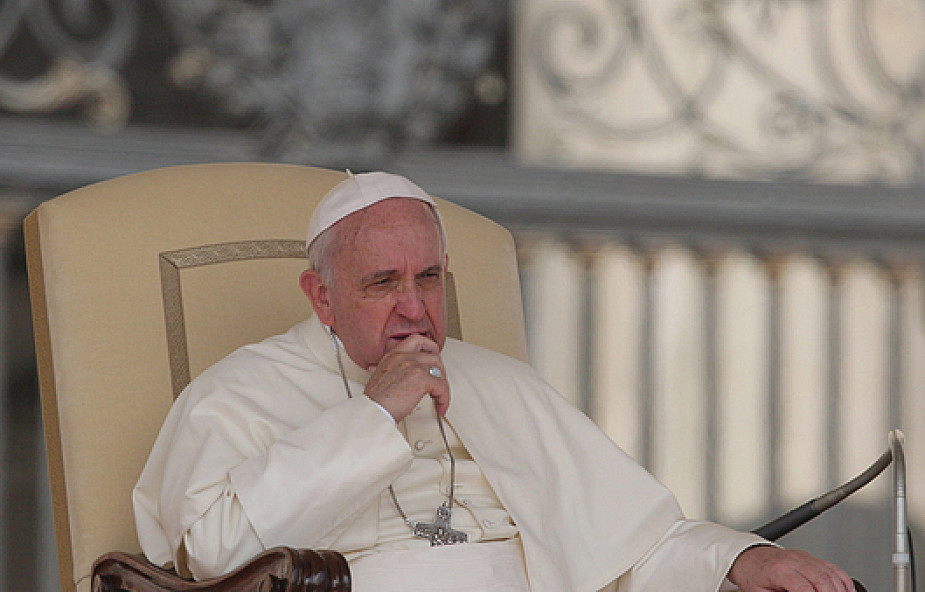 Papież wyraża współczucie po śmierci księdza