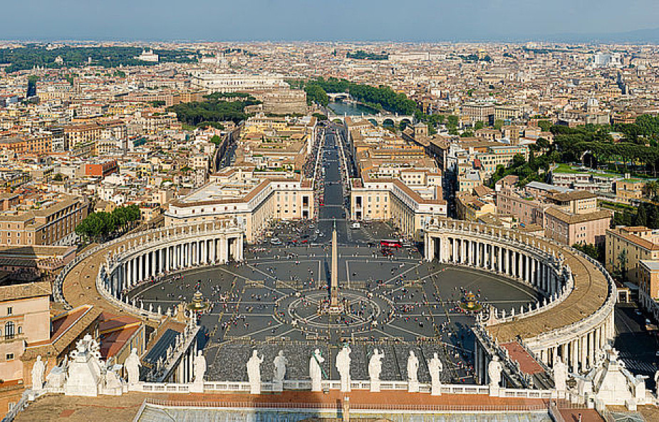 Watykan: protesty na placu św. Piotra