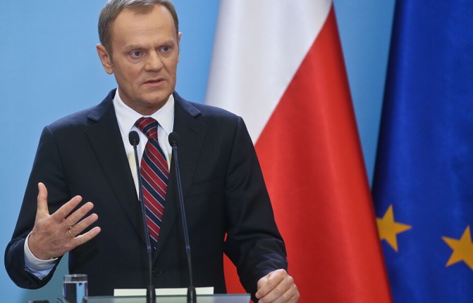 Tusk: "Obserwujemy rozpad państwa"