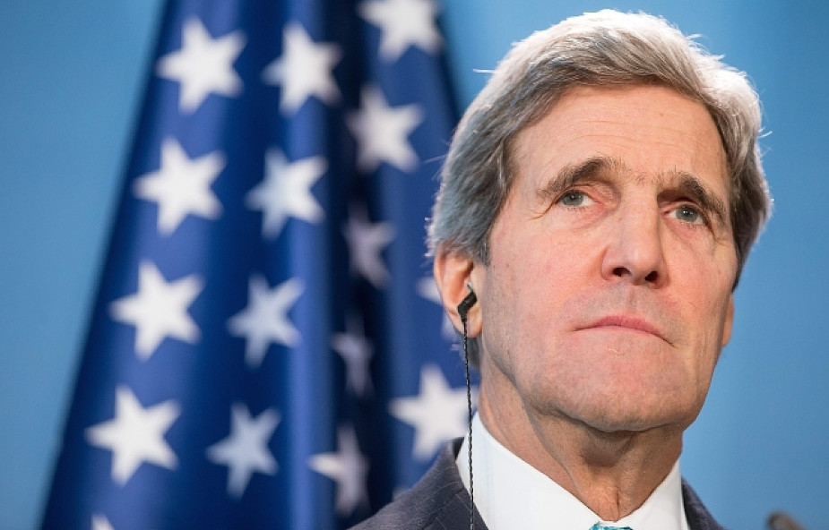 Kerry: sankcje wobec Iranu utrzymane w mocy