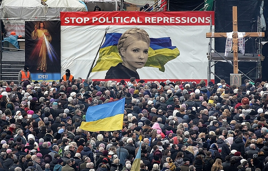 Kwaśniewski i Cox apelują o wsparcie Ukrainy