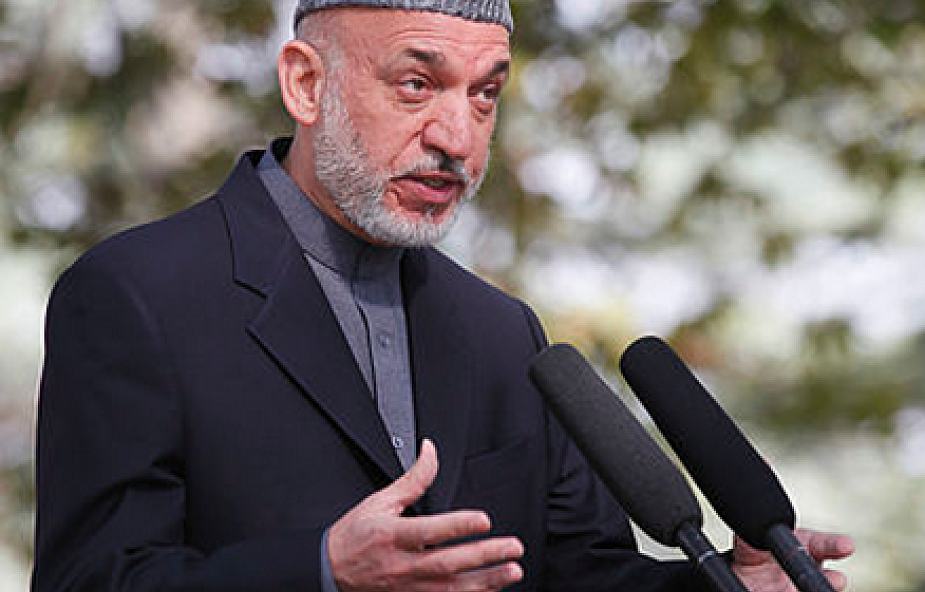 Prezydent Afganistanu pertraktuje z talibami