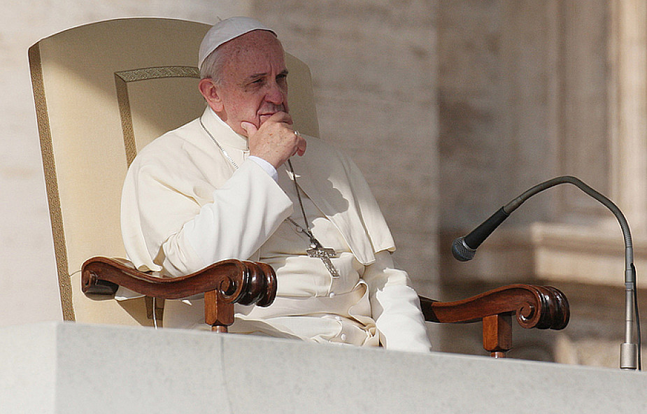 Papież spędza rocznicę wyboru na rekolekcjach