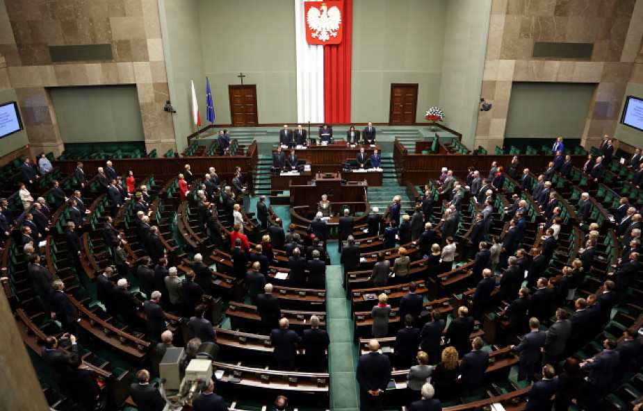 Sejm przyjął kolejne senackie poprawki