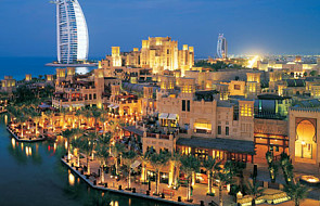 Dubaj - jedna z największych parafii na świecie