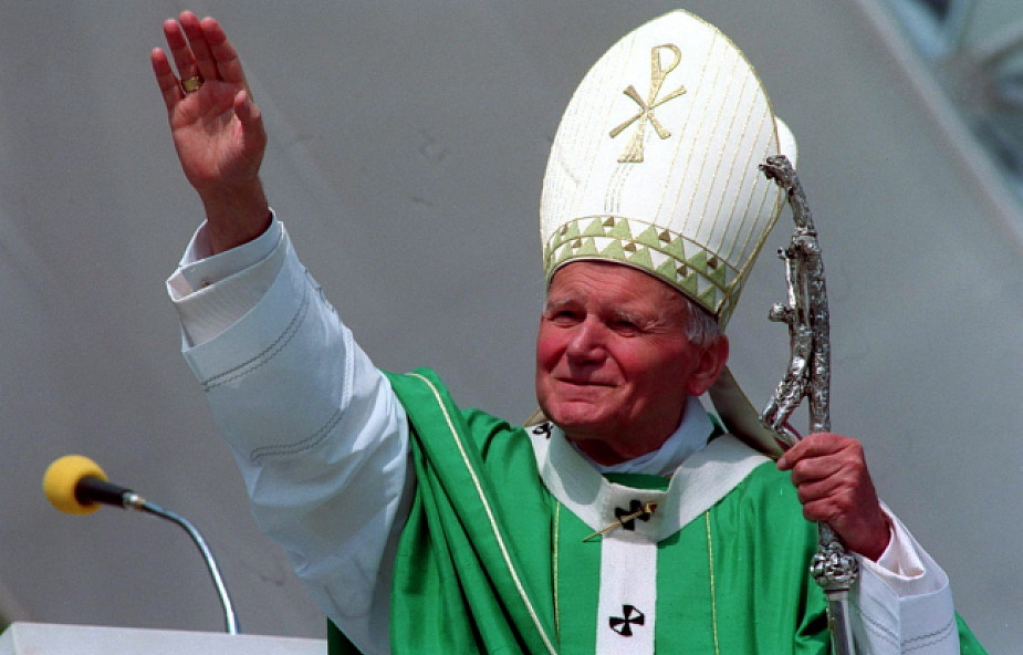 Biskupi o świętości Jana Pawła II - sonda