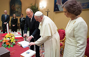 Król Juan Carlos zaprosił papieża do Hiszpanii