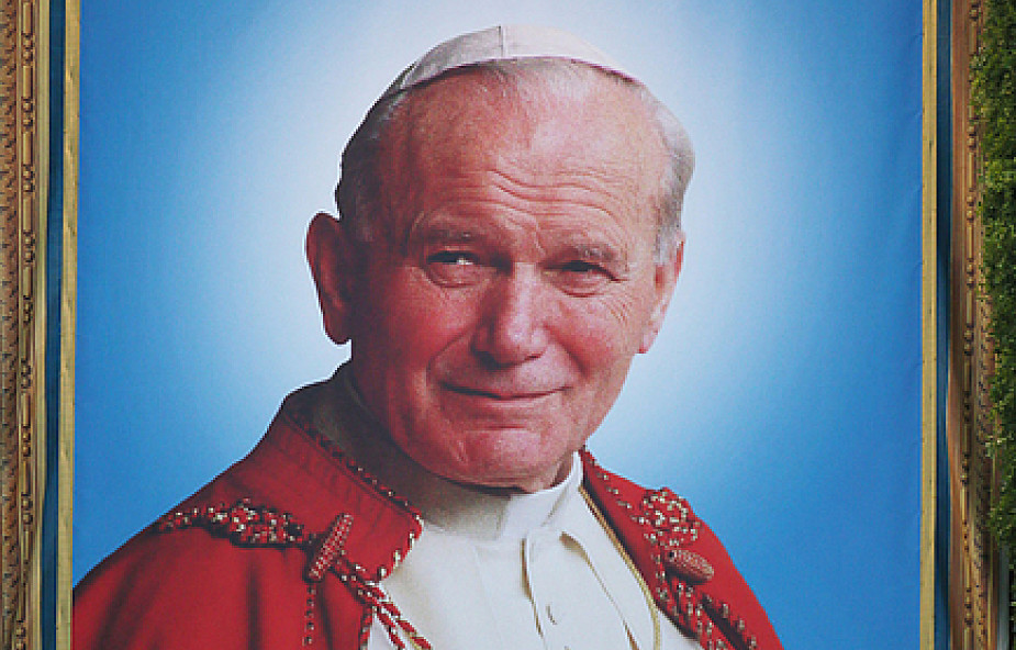 Watykan: Msza św. na grobie św. Jana Pawła II