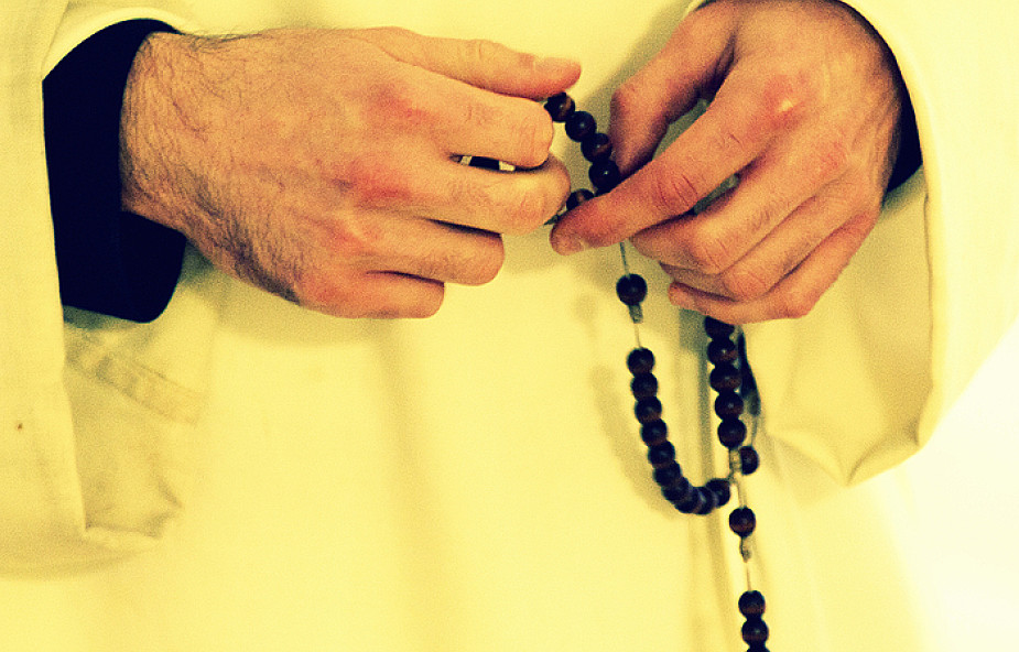 W jaki sposób uczyć się modlitwy?