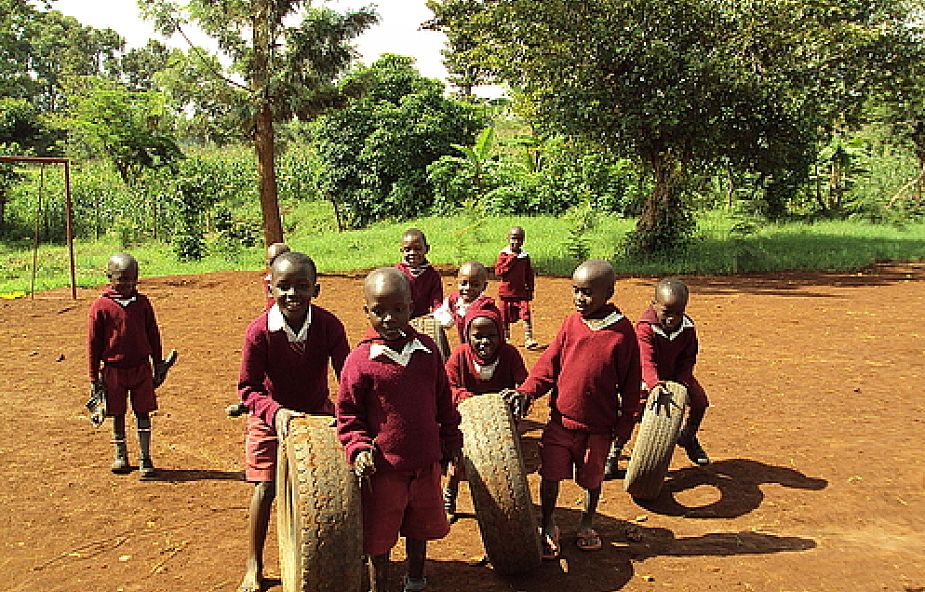 Projekt Kenia 2014 - "Być dla..."