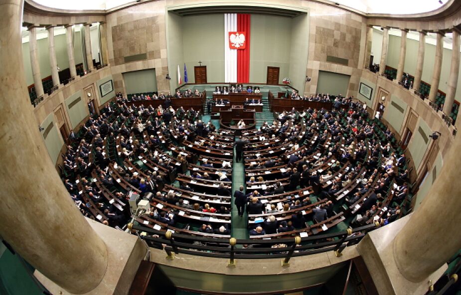 Sejm nie powoła komisji do kontroli specsłużb?