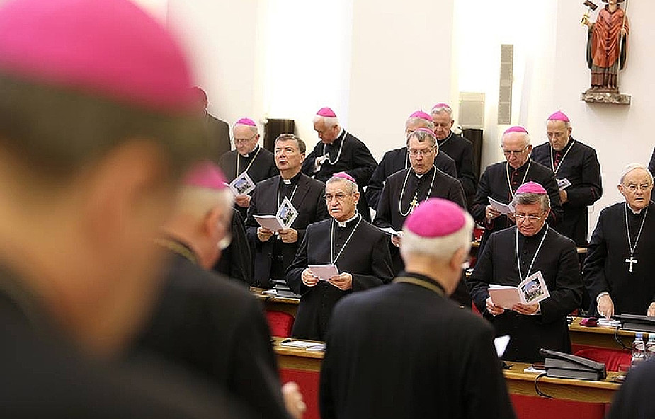 Biskupi przeproszą za przypadki molestowania