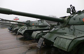 Niemcy: rząd zaniepokojony rosyjskimi czołgami