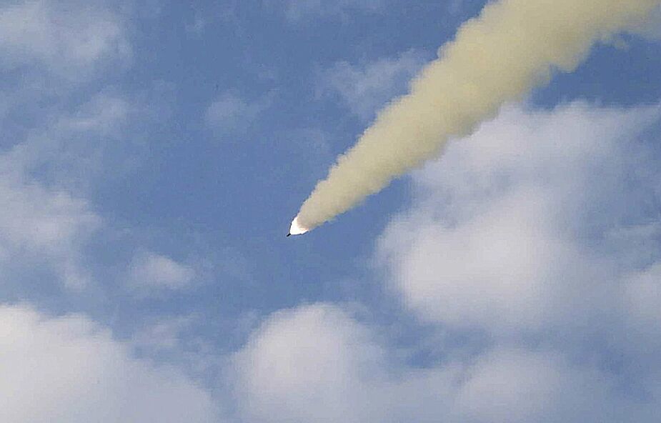 Korea Północna wystrzeliła dwie rakiety