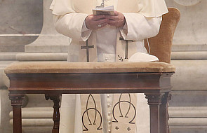 Papież po katastrofie samolotu apeluje o dialog