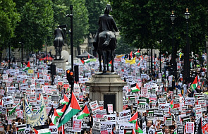 Demonstracje w Londynie i Paryżu