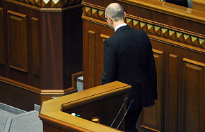 Premier Arsenij Jaceniuk podał się do dymisji