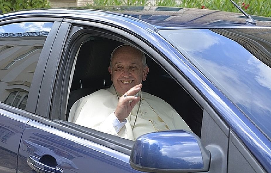 Papież Franciszek ponownie wśród jezuitów