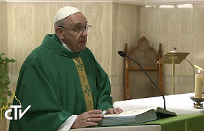Papież do ofiar molestowania: ubolewam i błagam o przebaczenie