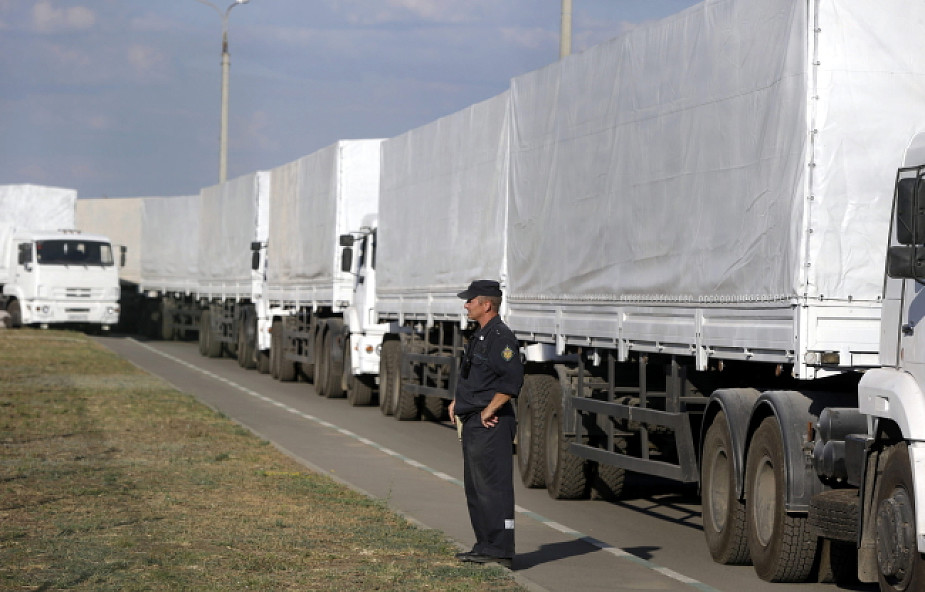 Ciężarówki z konwoju przyjechały do Ługańska