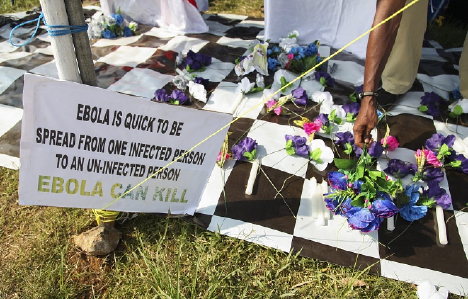 Eksperci: epidemia Eboli jest poza kontrolą