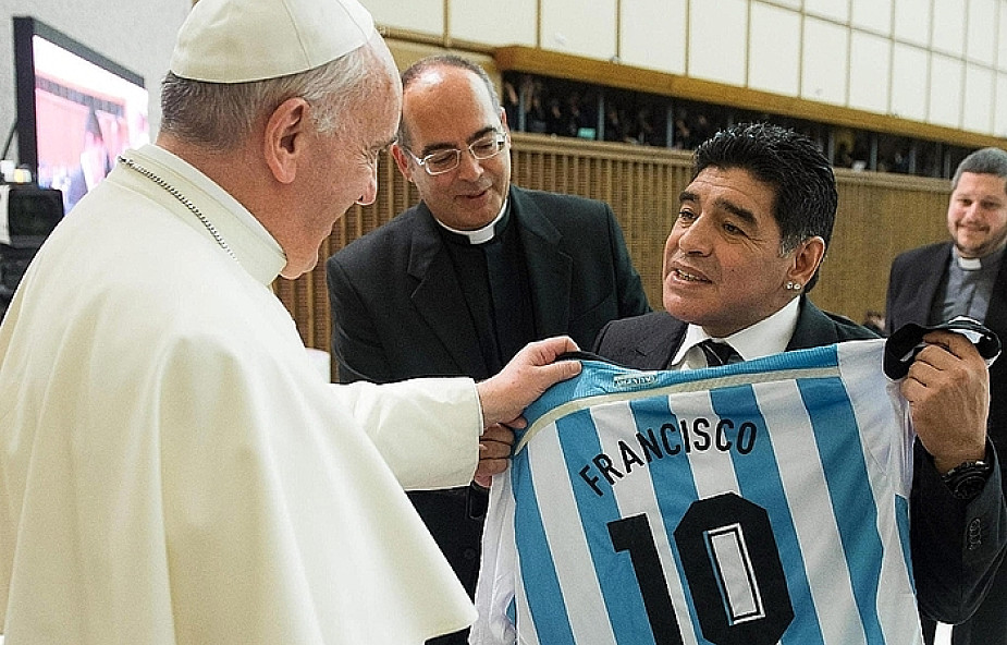 Papież Franciszek spotkał się z piłkarzami