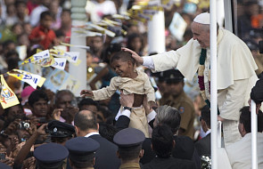 Papież Franciszek leczy rany konfliktu