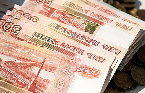 Rosja: Rubel nadal silnie traci na wartości 