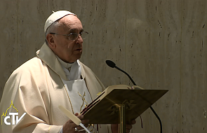 Papież modlił się za ofiary zamachu w Paryżu