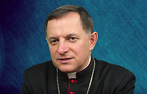 Abp Mokrzycki na synodzie: Uratujecie rodzinę?