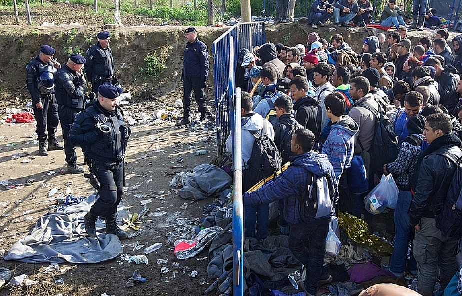 Słowenia potrzebuje pomocy w związku z napływem migrantów