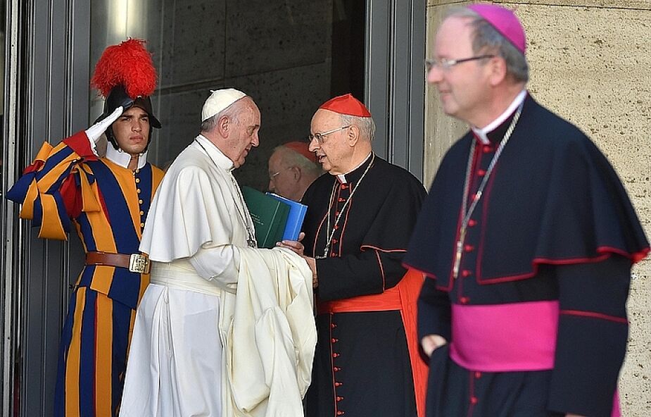 Biskupi zadowoleni z końcowego dokumentu synodu