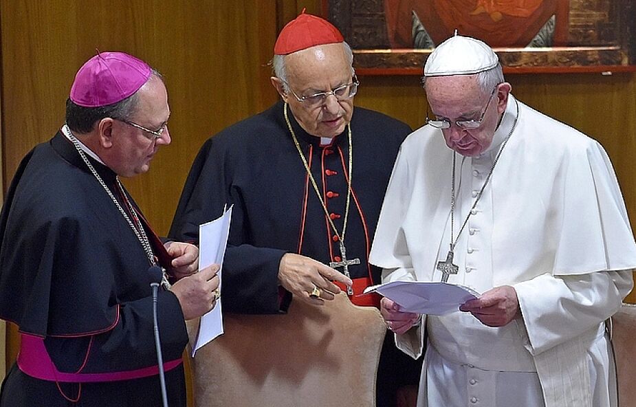 Synod: wypowiedź kardynała wywołała burzę
