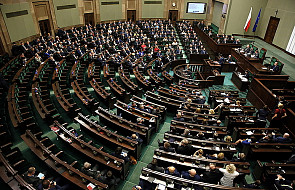 Sejm przyjął uchwały o nieważności wyboru sędziów TK