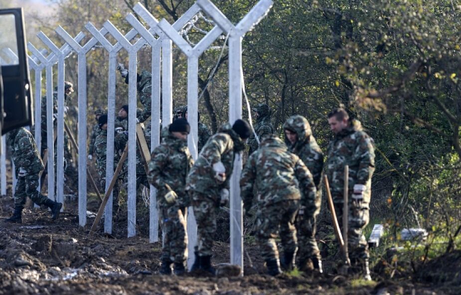 Macedonia buduje mur na granicy