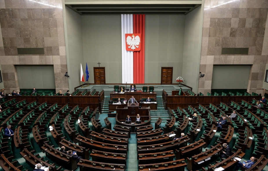 Sejm: I czytanie projektu ws. nowelizacji ustawy o TK