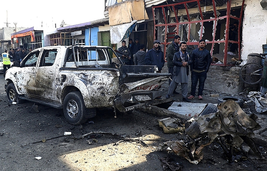 Kabul: wybuch samochodu-pułapki na lotnisku