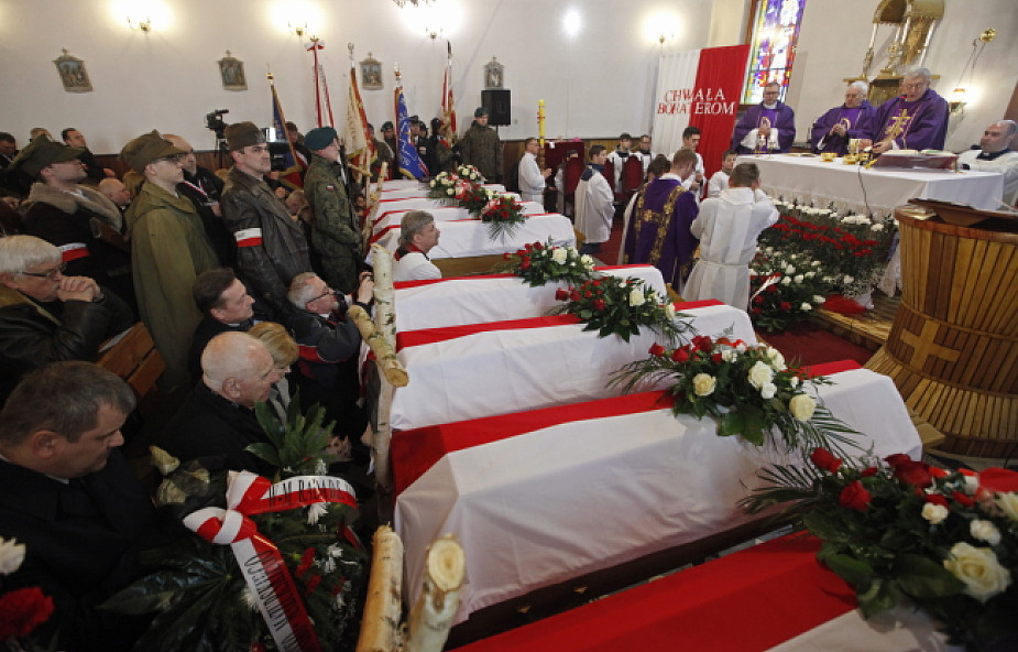 Pierwszy w Polsce pogrzeb Żołnierzy Wyklętych