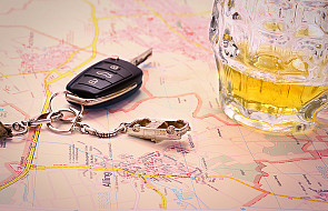 Spada liczba pijanych kierowców