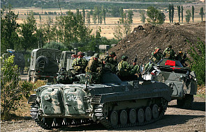 Rosja przegrupowuje wojska na dużą skalę
