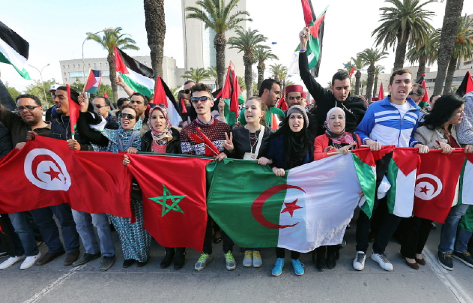 Tunezja: tysiące ludzi przeciw terroryzmowi