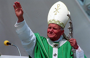 Abp Nossol: św. Jan Paweł II był mi bardzo bliski