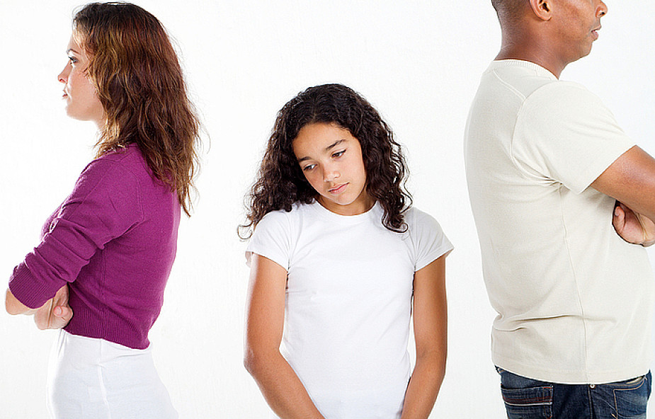 Prawne regulacje kontaktów dziecka z rozwiedzionymi rodzicami