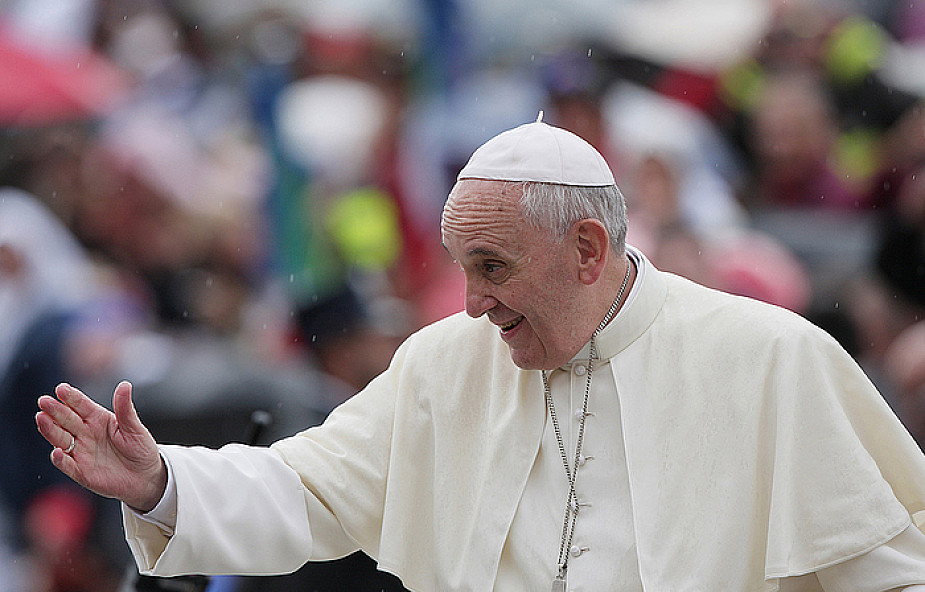 Papież: Dbajcie o tradycję nabożeństw majowych