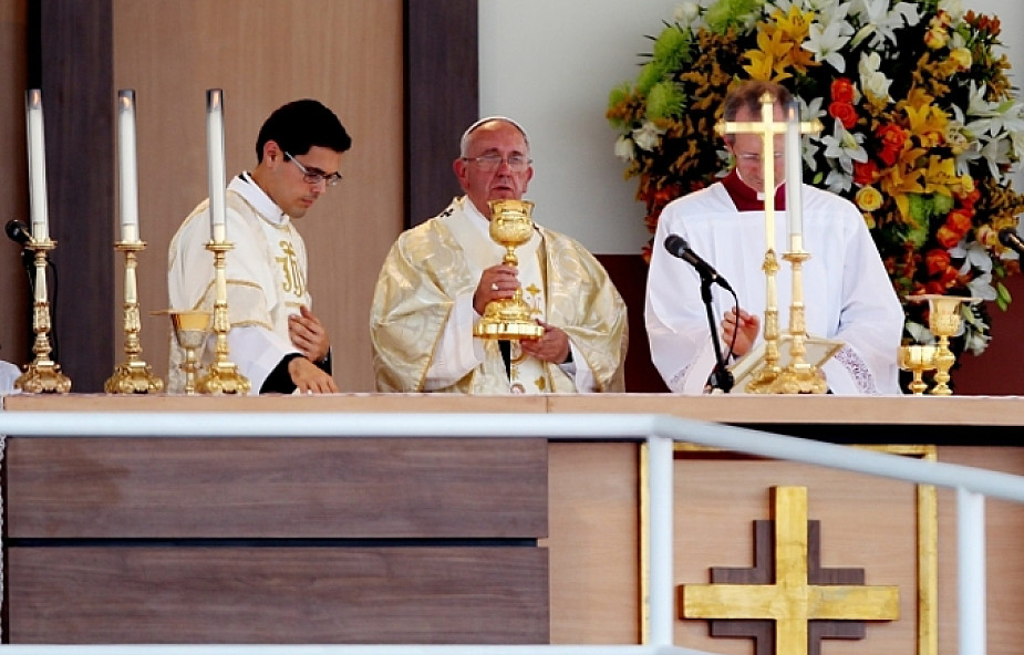 Ekwador: papieski ołtarz stanie się kościołem