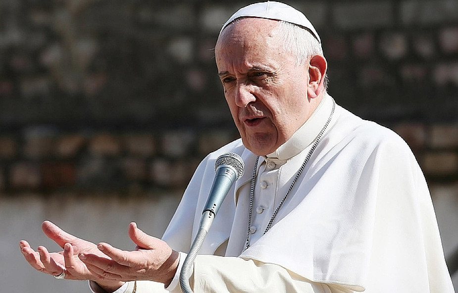 Papież: musimy spłacić dług ekologiczny