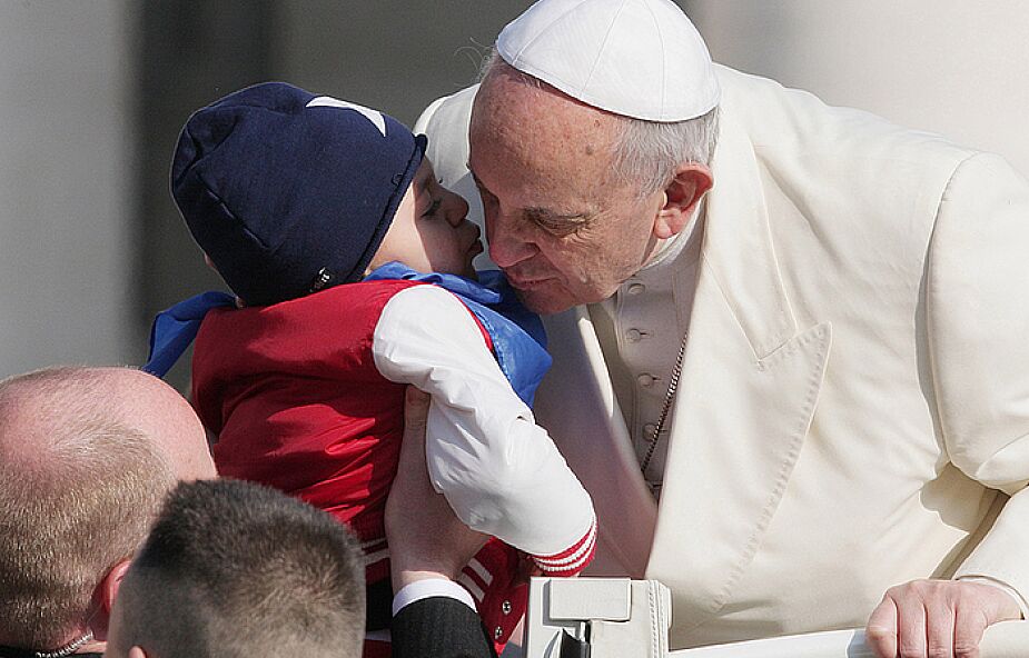 Papież: "potrzebuję Waszych modlitw"