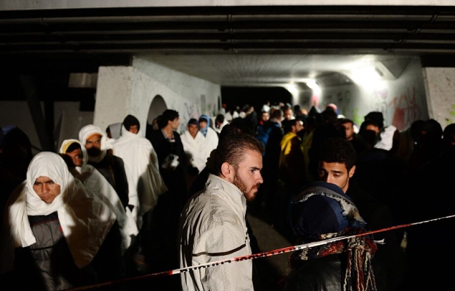 Niemcy: pół miliona uchodźców od początku roku 