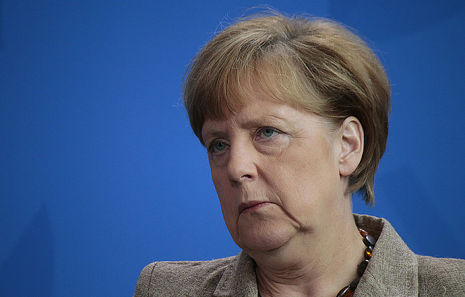 Niemcy: Spada poparcie kanclerz Merkel